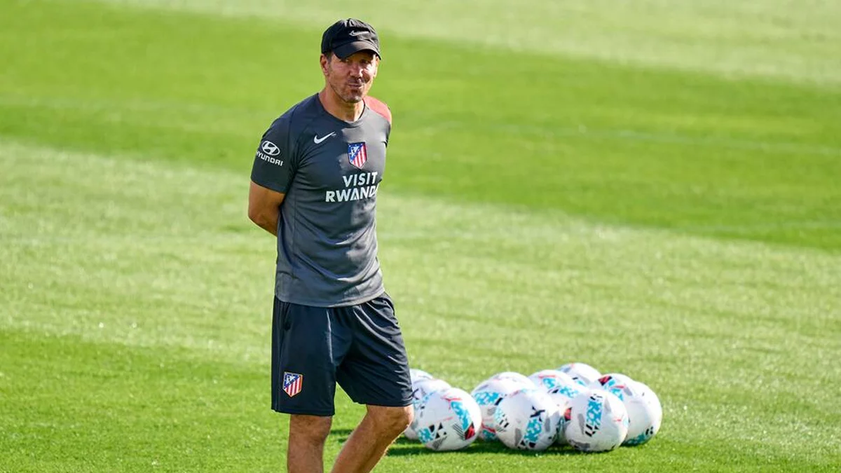 Simeone trabaja con un grupo de 12 jugdores de campo