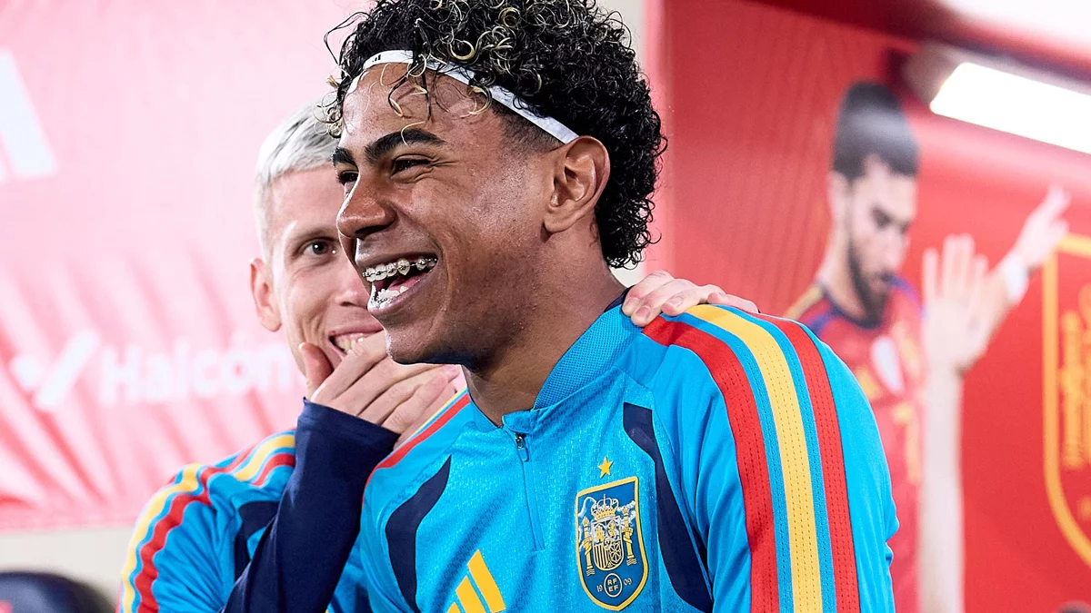 Según Cadena SER, Lamine Yamal llega sin problemas para estar en el banquillo  contra Cabo Verde - FútbolFantasy